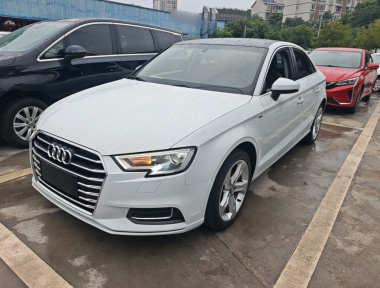 Audi A3 2019 car image 