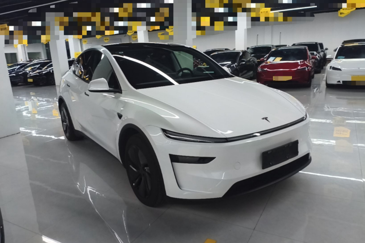 Tesla Model Y 2025 #4 Tesla Model Y 2025 imagen de coche #4