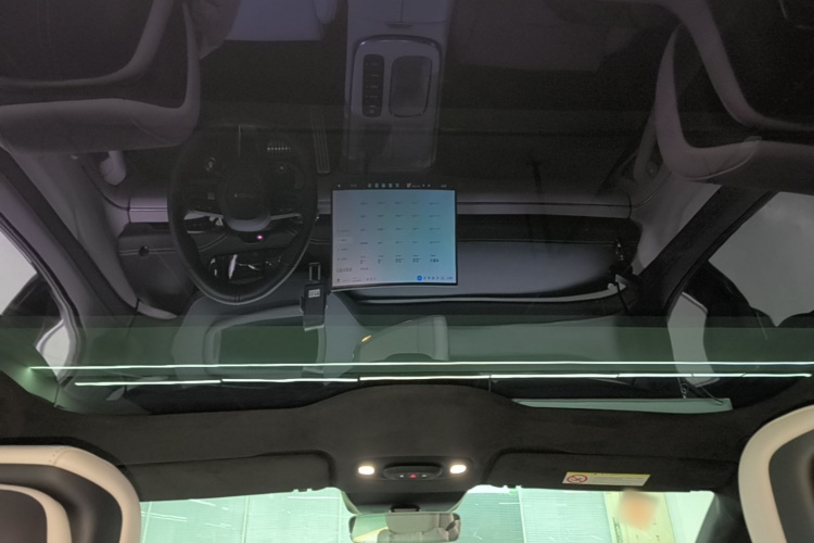 MI SU7 2024 car image #18