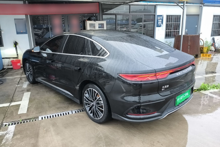 BYD Han 2024 car image #7