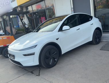 Tesla Model Y 2026 Tesla Model Y 2026 car image