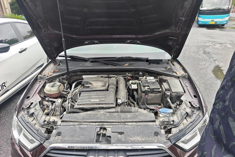 Audi A3 2018 صورة سيارة #22