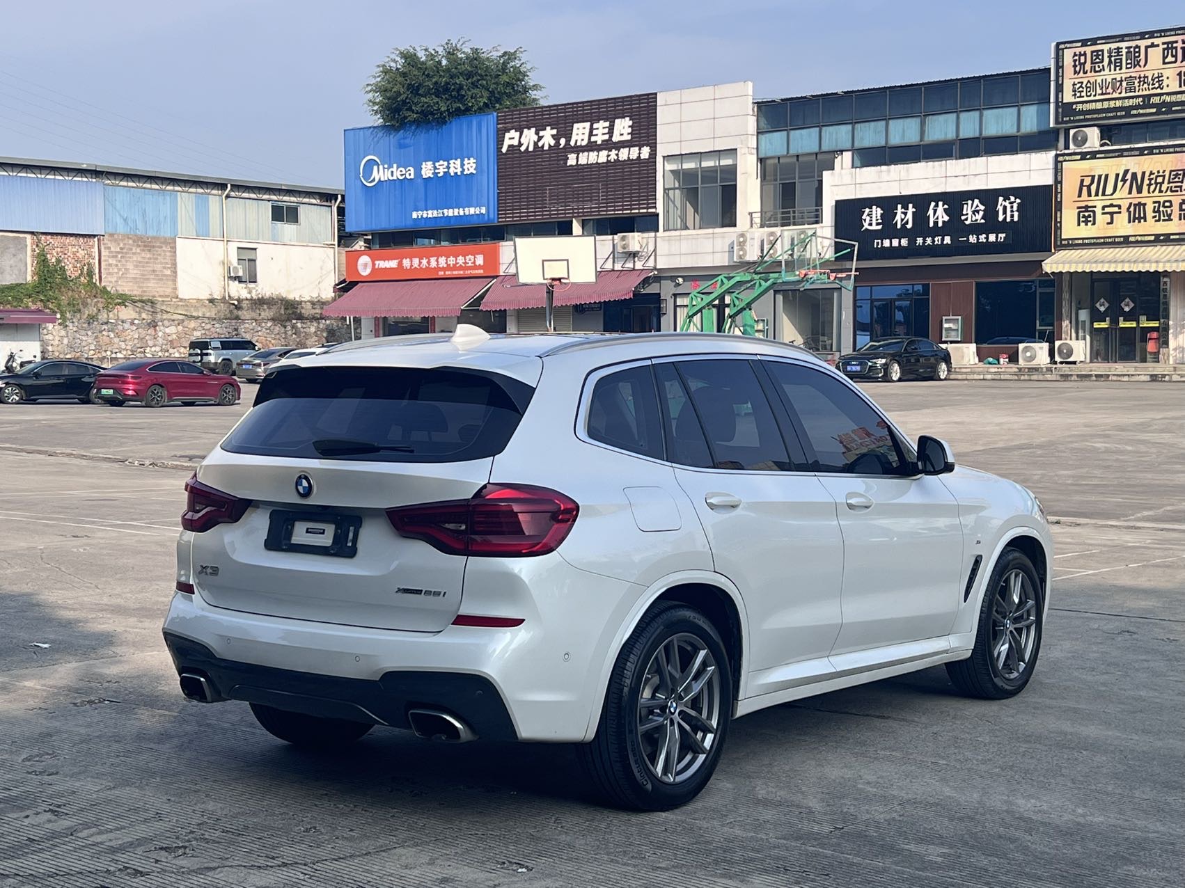 BMW X3 2020 car image #3