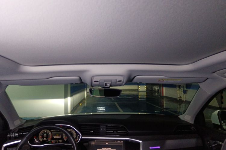Audi Q3 2022 car image #20