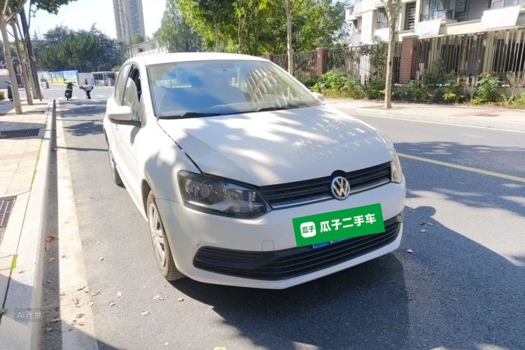 Volkswagen Polo 2019 car image #4