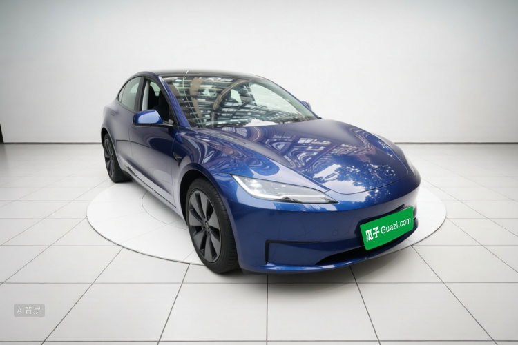 Tesla Model 3 2026 car image #4