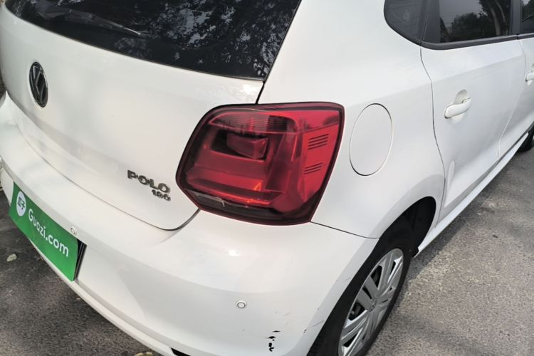 Volkswagen Polo 2019 car image #8