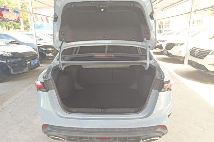GEELY Binray 2024 immagine di auto #19