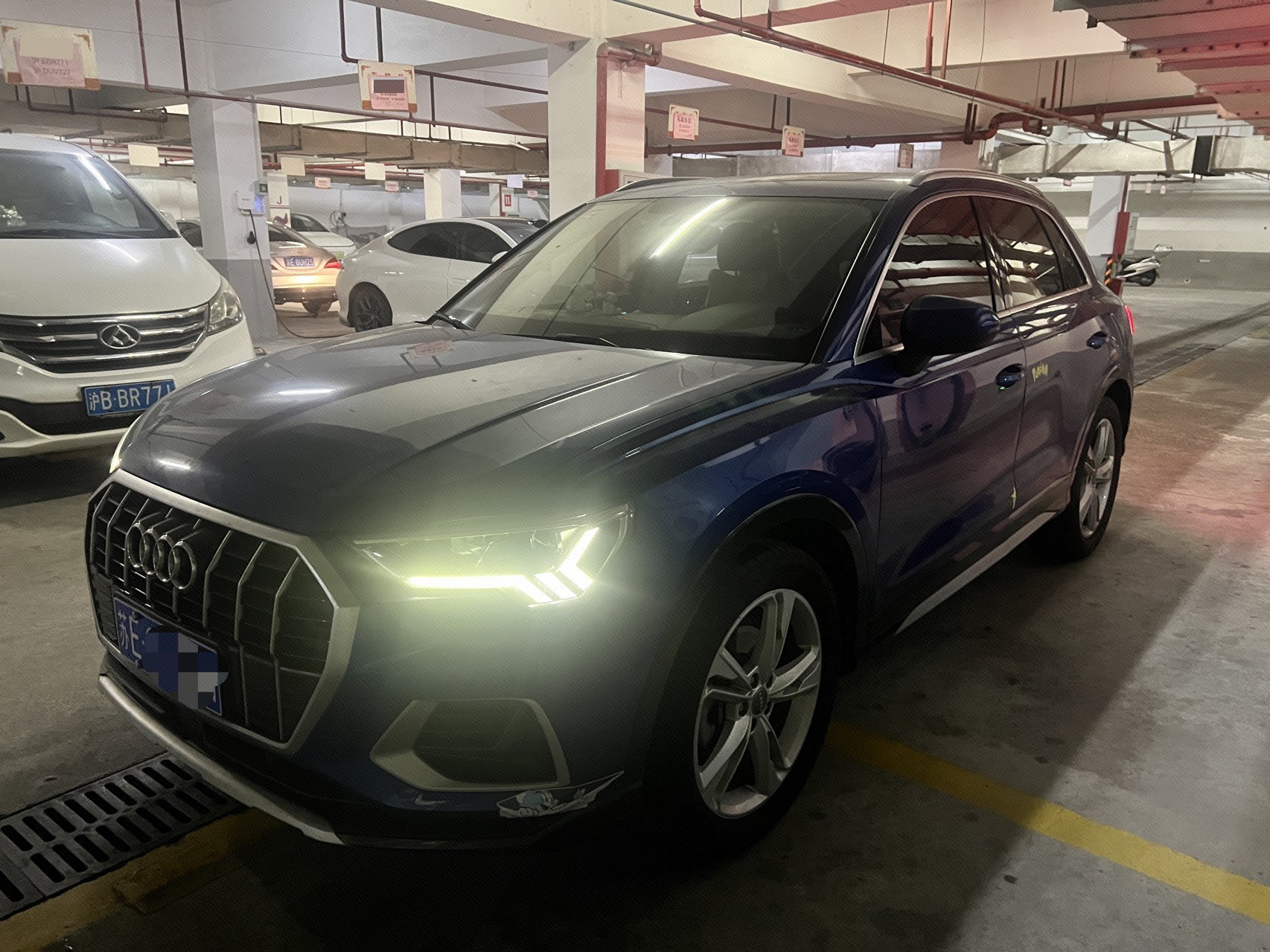 Audi Q3 2019 Audi Q3 2019 immagine di auto
