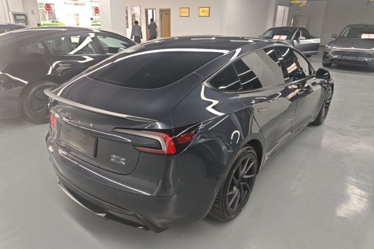 Tesla Model 3 2024 #7 Tesla Model 3 2024 car image #7