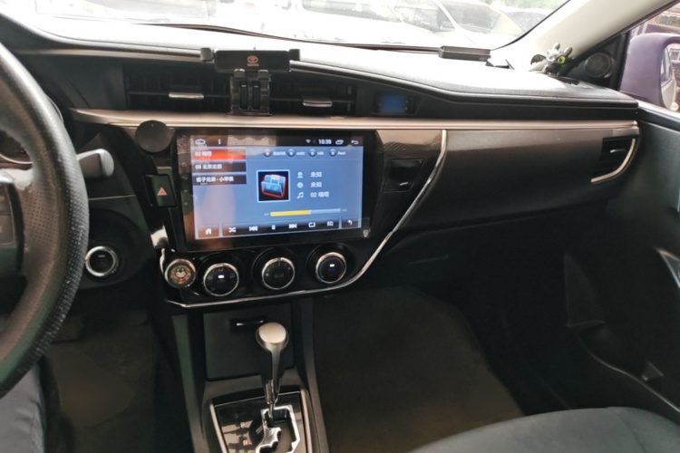 Toyota Corolla 2017 car image #10