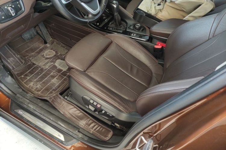 BMW X1 2019 car image #15