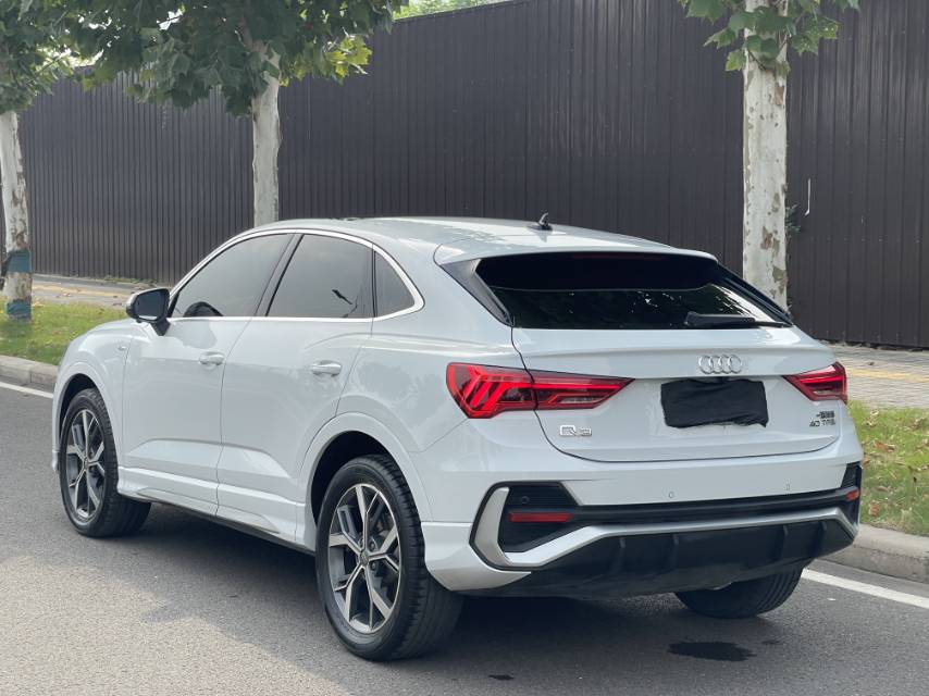 Audi Q3 Sportback 2021 #7 Audi Q3 Sportback 2021 immagine di auto #7