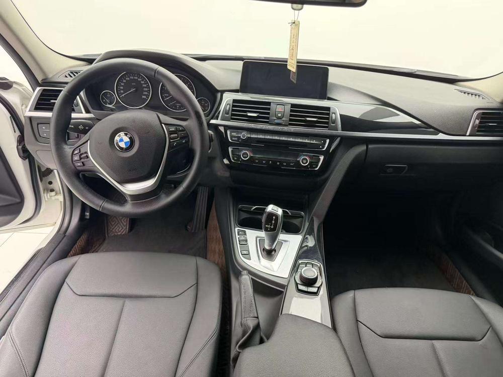 BMW 3 Series 2015 immagine di auto #7