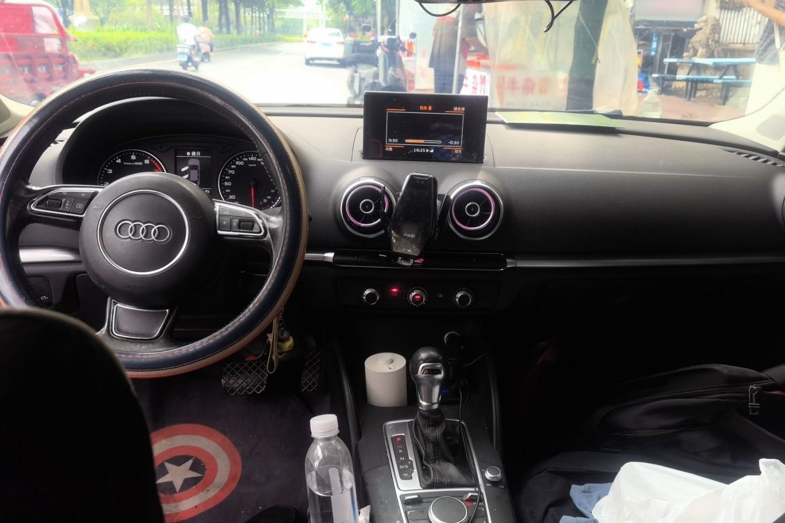 Audi A3 2016 immagine di auto #21