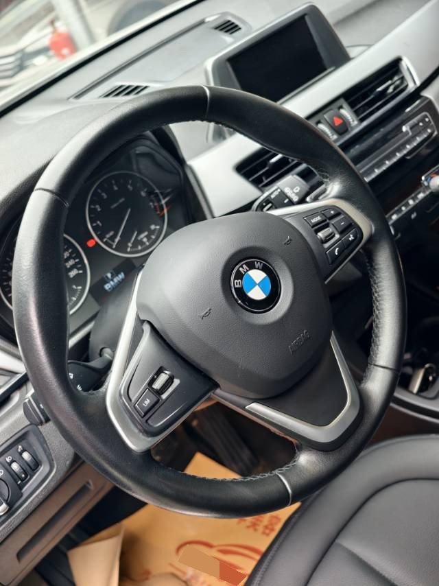 BMW X1 2017 #7 BMW X1 2017 صورة سيارة #7