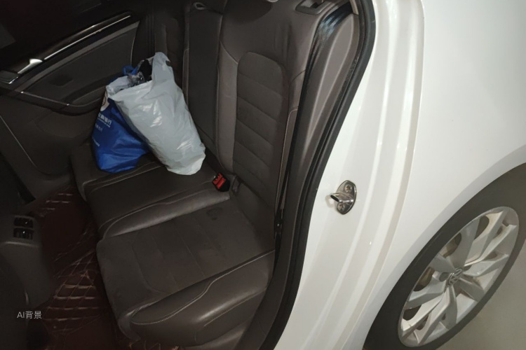 Volkswagen Golf 2016 car image #19
