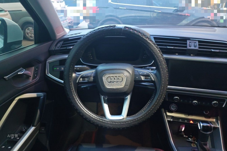 Audi Q3 2020 #12 Audi Q3 2020 car image #12