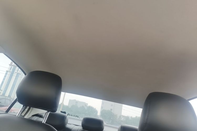 Volkswagen Santana 2018 car image #18