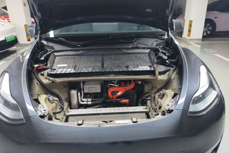 Tesla Model Y 2024 #20 Tesla Model Y 2024 immagine di auto #20