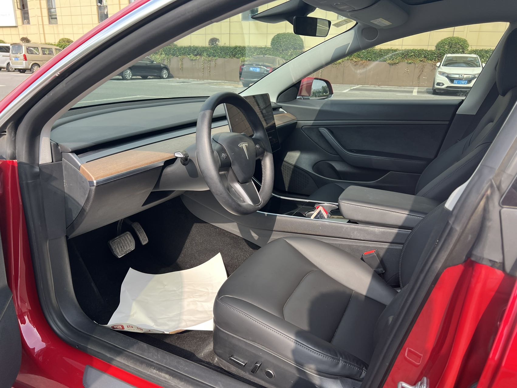 Tesla Model 3 2020 car image #4