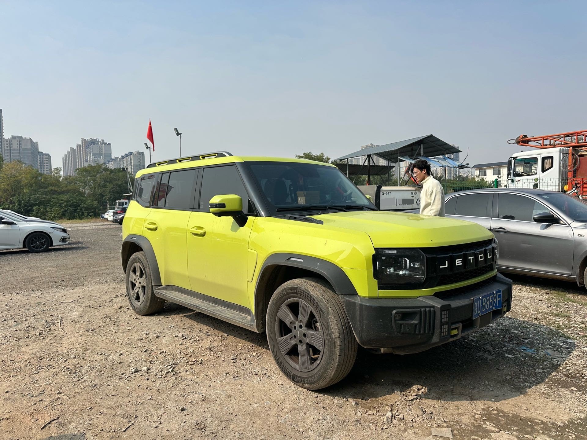Jetour Traveller 2023 car image #3