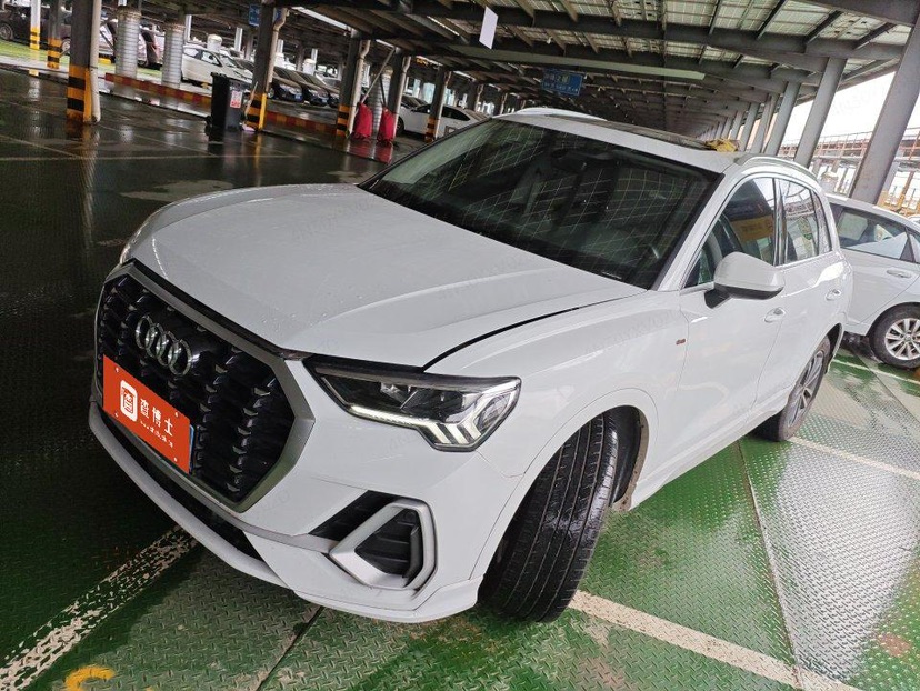 Audi Q3 2023 Audi Q3 2023 car image