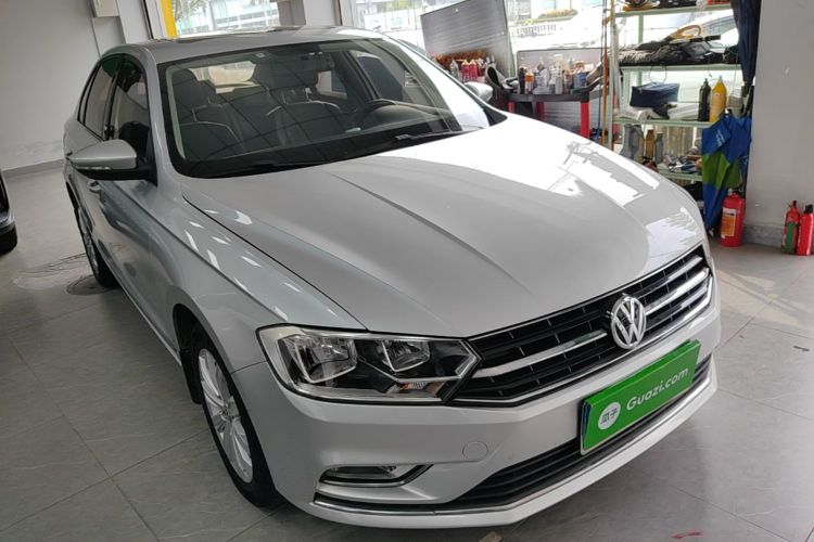 Volkswagen Bora 2016 car image #4