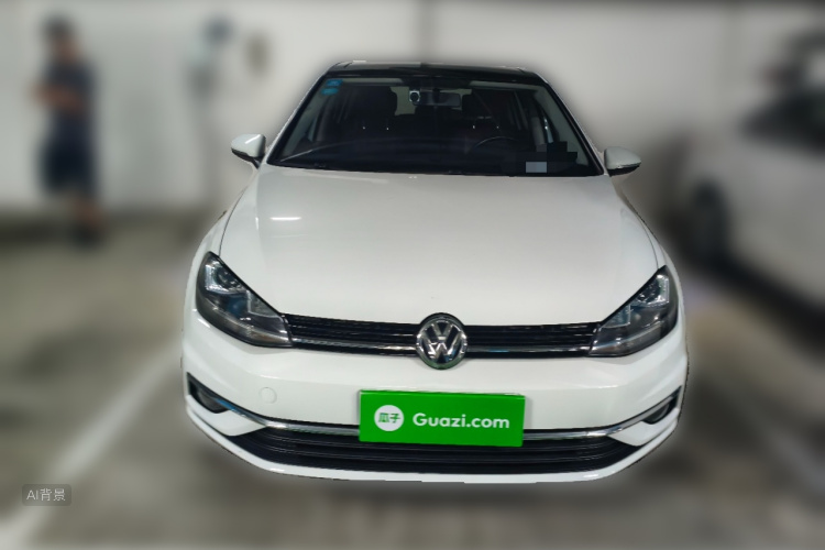 Volkswagen Golf 2020 car image #3