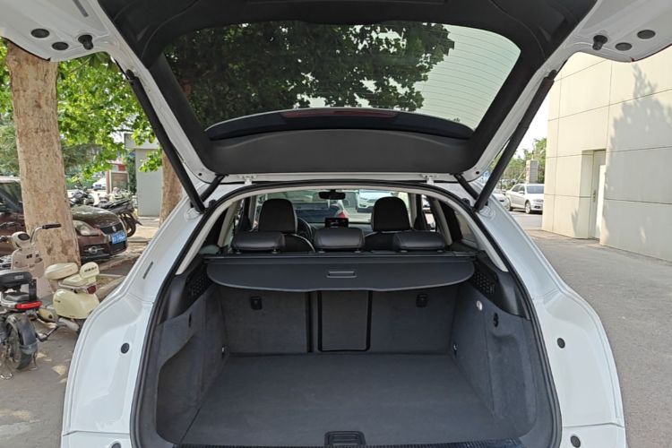 Audi Q3 2019 #19 Audi Q3 2019 car image #19