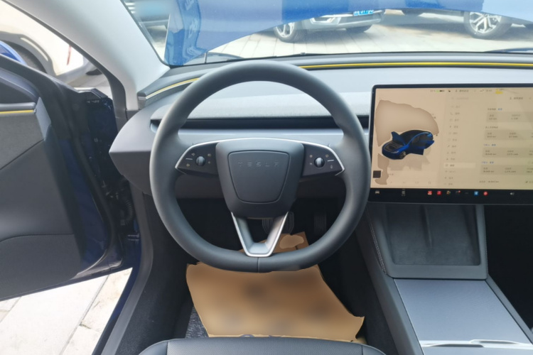 Tesla Model 3 2025 #11 Tesla Model 3 2025 car image #11