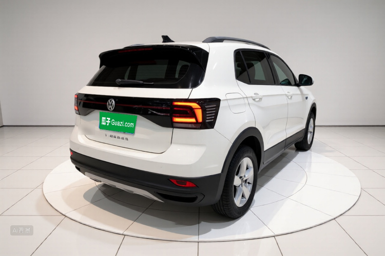 Volkswagen T-Cross 2021 #7 Volkswagen T-Cross 2021 car image #7