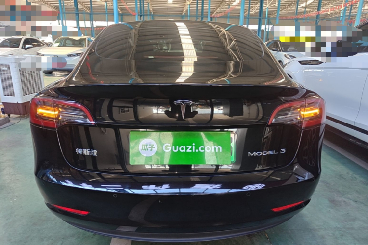 Tesla Model 3 2023 #4 Tesla Model 3 2023 car image #4