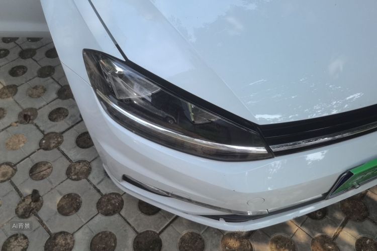 Volkswagen Golf 2019 car image #8