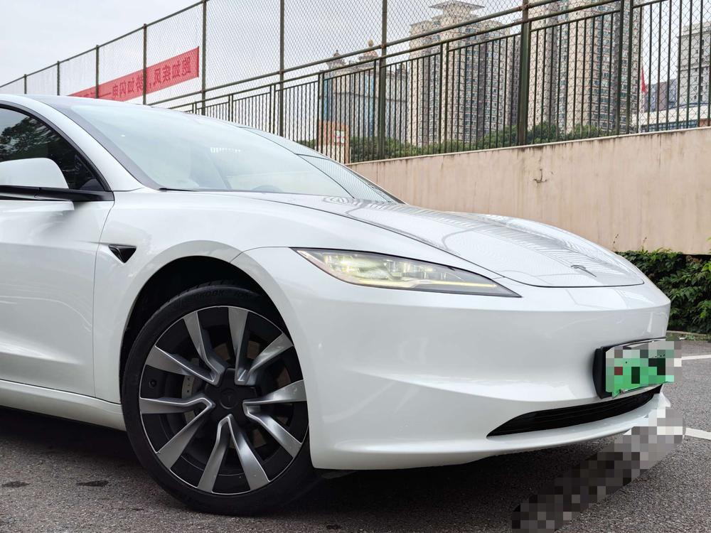 Tesla Model 3 2023 #9 Tesla Model 3 2023 car image #9