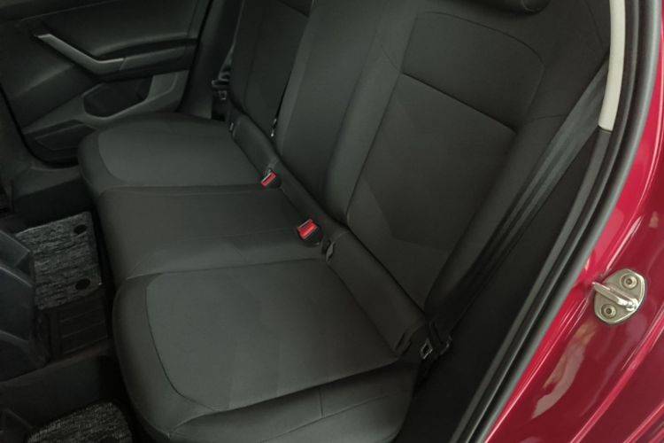 Volkswagen Polo 2020 car image #17
