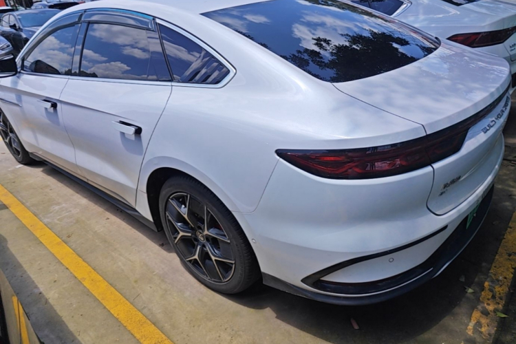 BYD Han 2022 car image #5