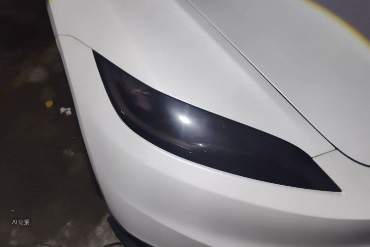 Tesla Model 3 2025 car image #8