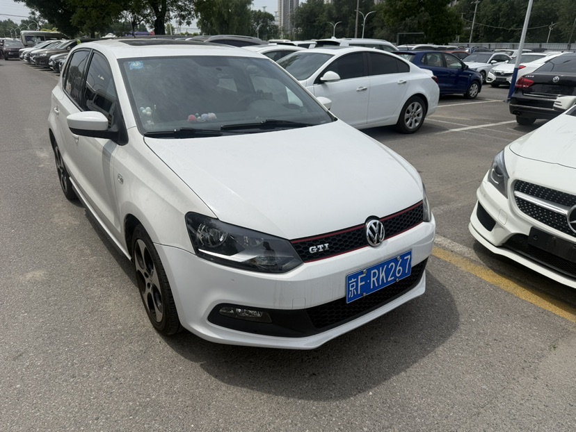 Volkswagen Polo 2012 #3 Volkswagen Polo 2012 изображение автомобиля #3