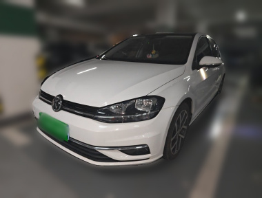 Volkswagen Golf 2020 car image 