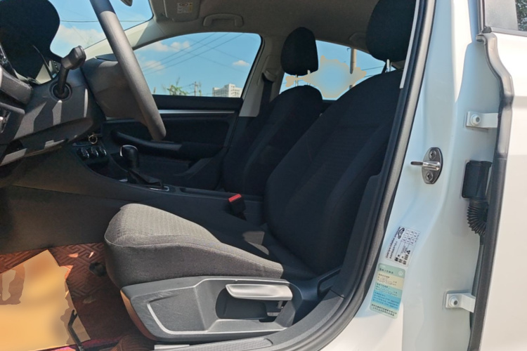 Volkswagen Bora 2019 صورة سيارة #19