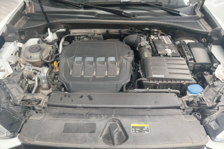 Audi Q3 2022 car image #22