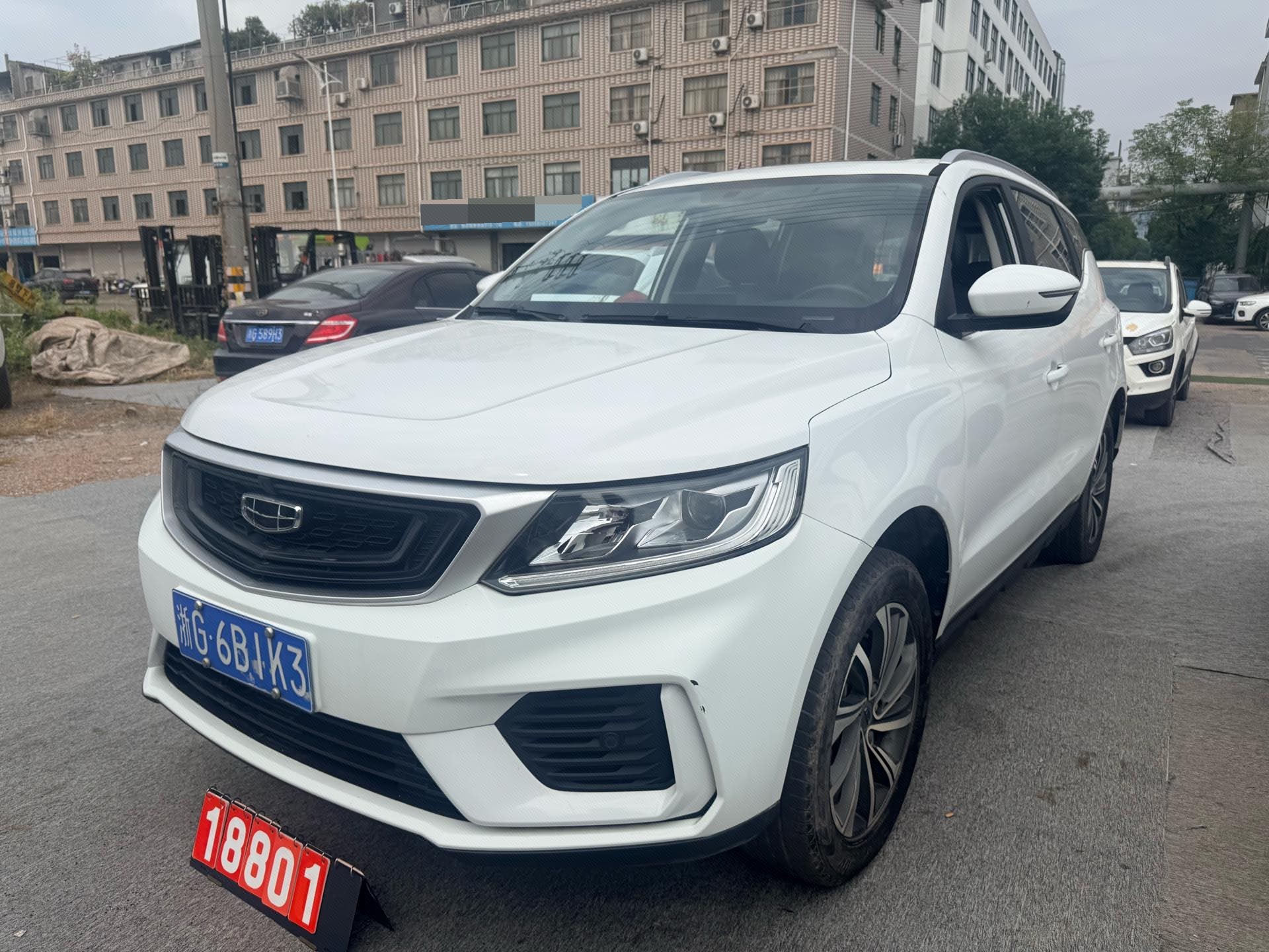 GEELY Vision X6 2019 car image 