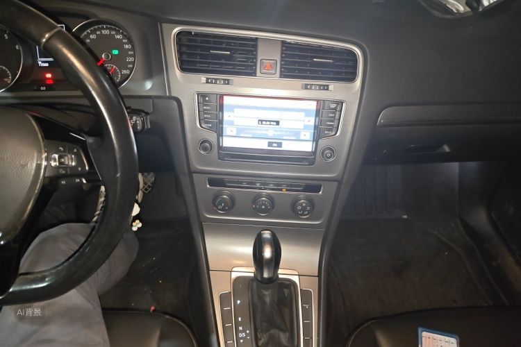 Volkswagen Golf 2016 car image #15