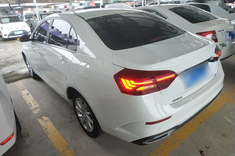 GEELY Emgrand 2021 car image #5
