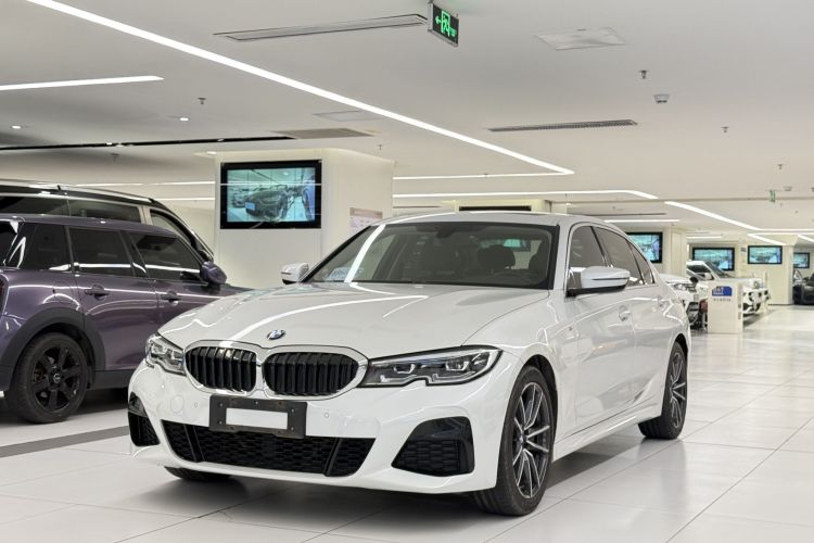 BMW 3 Series 2020 #2 BMW 3 Series 2020 car image #2