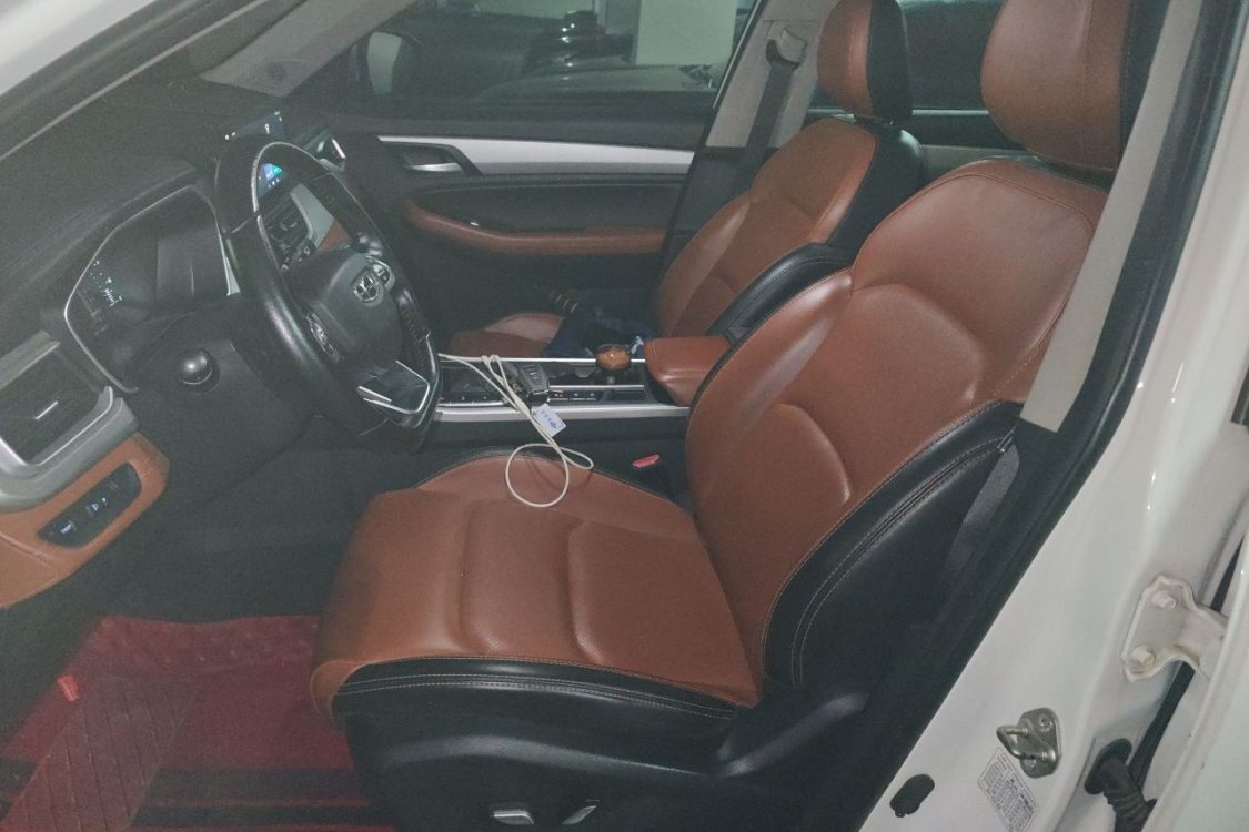 GEELY Vision X6 2020 car image #18