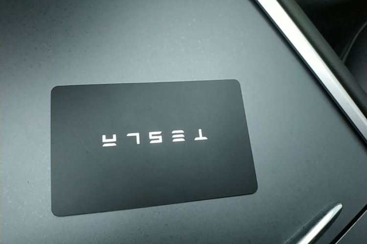 Tesla Model Y 2022 #9 Tesla Model Y 2022 immagine di auto #9