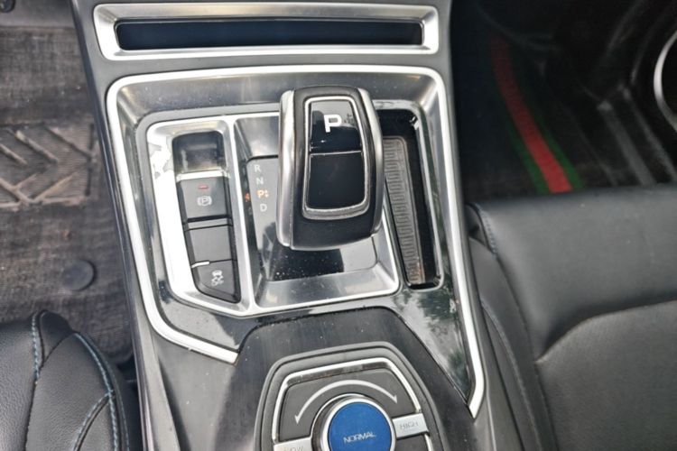 GEELY Emgrand New Energy 2021 car image #14