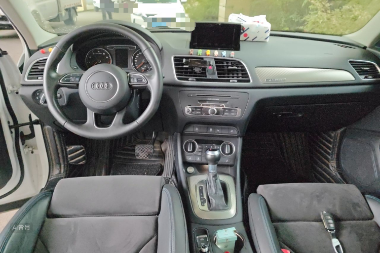 Audi Q3 2018 #11 Audi Q3 2018 car image #11